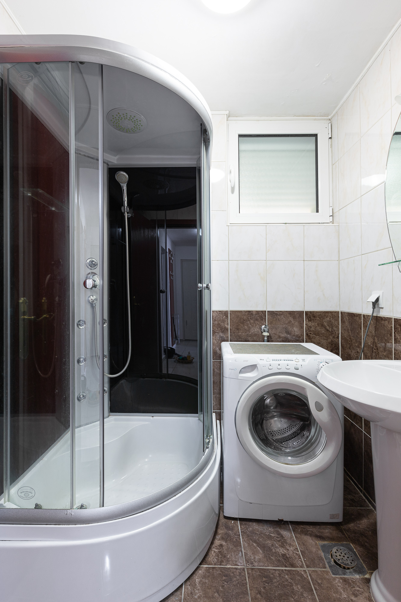 Image of Apartment - 2 Bedrooms - 1 Bathrooms for Sale in Budva-Seoce-Montenegro, Image 3